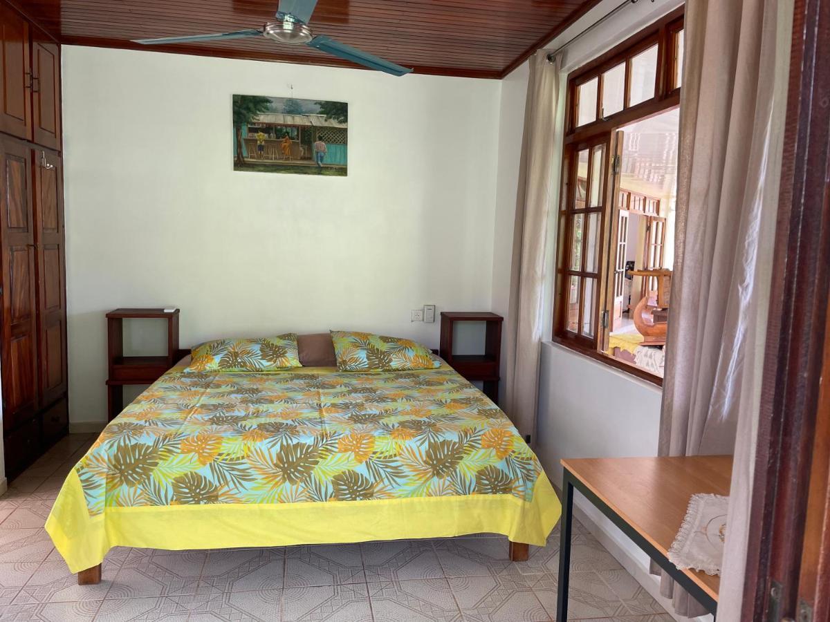 Villa Ura Uturoa Luaran gambar
